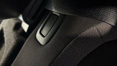 Nissan Juke 1.0 DiG-T 114 N-Connecta 5dr DCT Petrol Hatchback